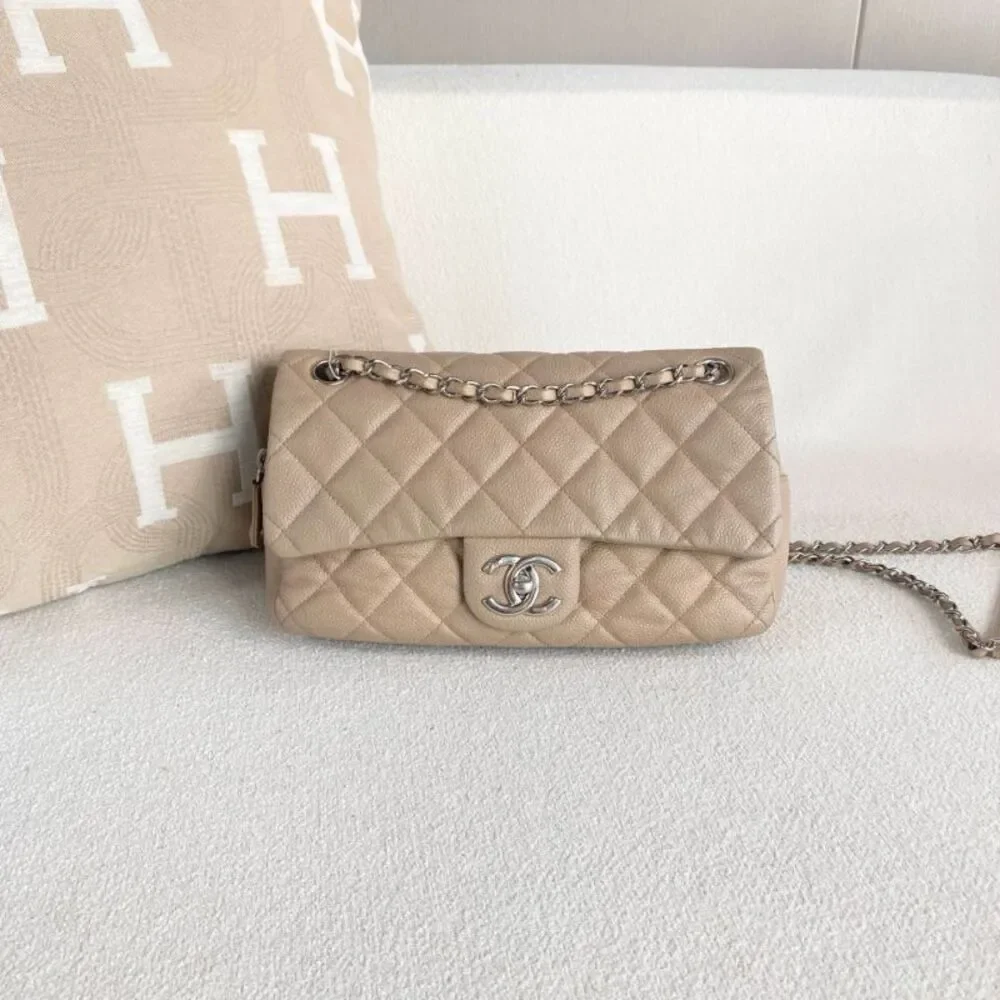 Chanel Women Pre-Loved Bag Very Good Condition